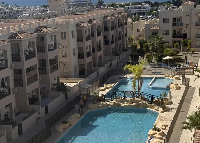 - Near Amenities - Poolside Paphos
