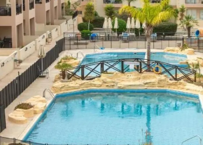 Apartmán - Near Amenities - Poolside *