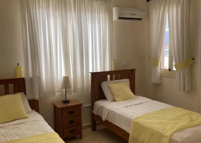 - Near Amenities - Poolside Apartmán *